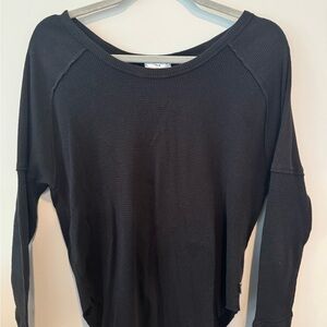 Aritiza TNA Black Long Sleeve Top